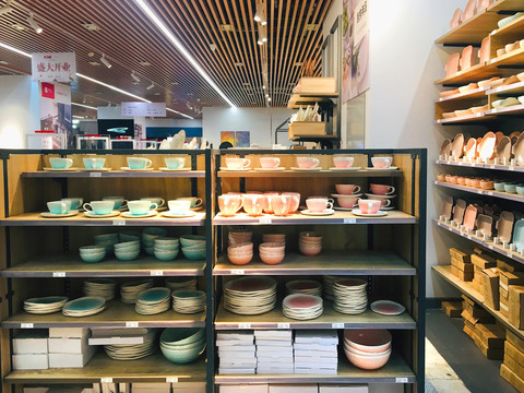 温馨家居，品质生活 探索家居用品店的无限可能